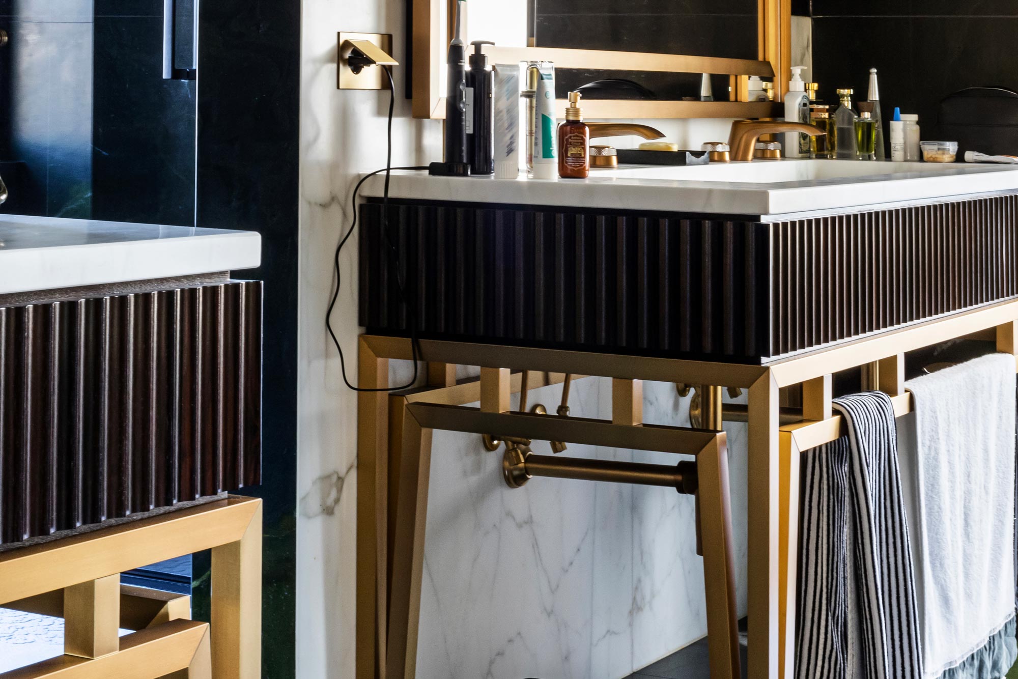 Apartment - italian luxury furniture brands - 15